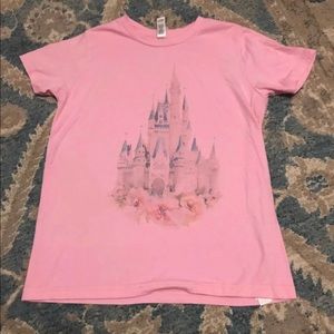 Girls Disney Cinderella’s castle pink tee 10/12